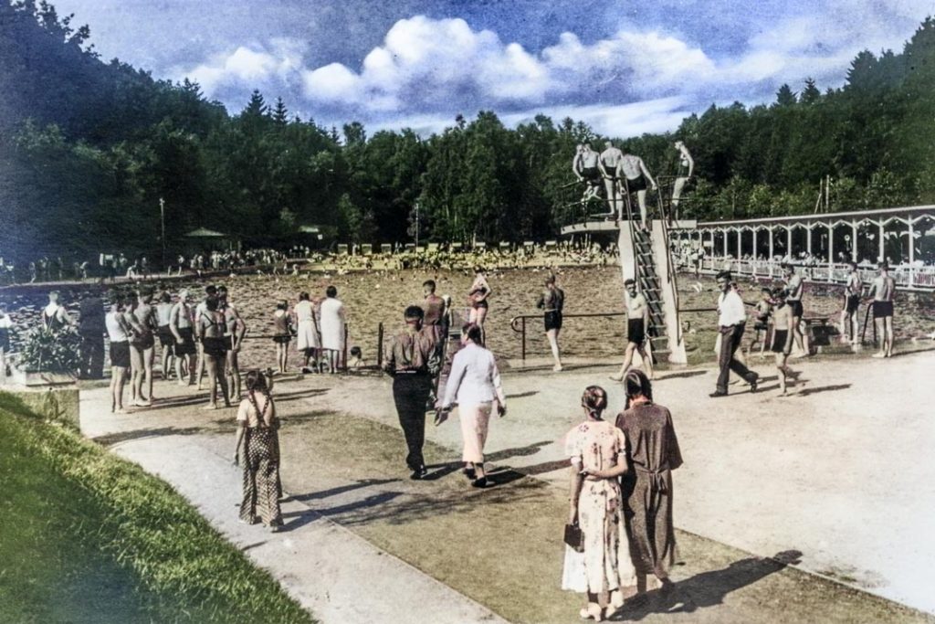 Schwimmbad, Waldschwimmbad, Denkmal, Rastenberg